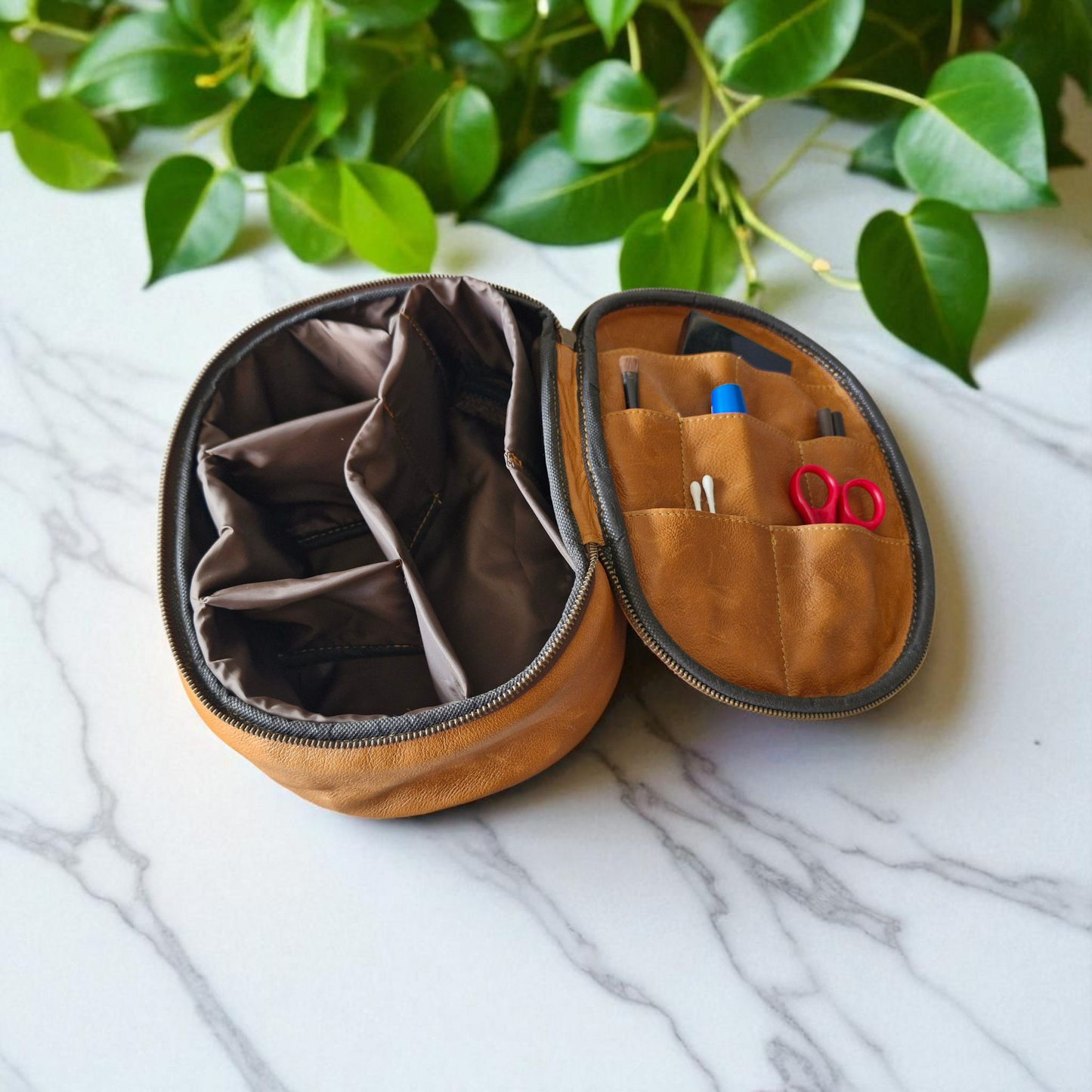 Riverstone Carry-All | Leather Vanity & Cosmetics Case