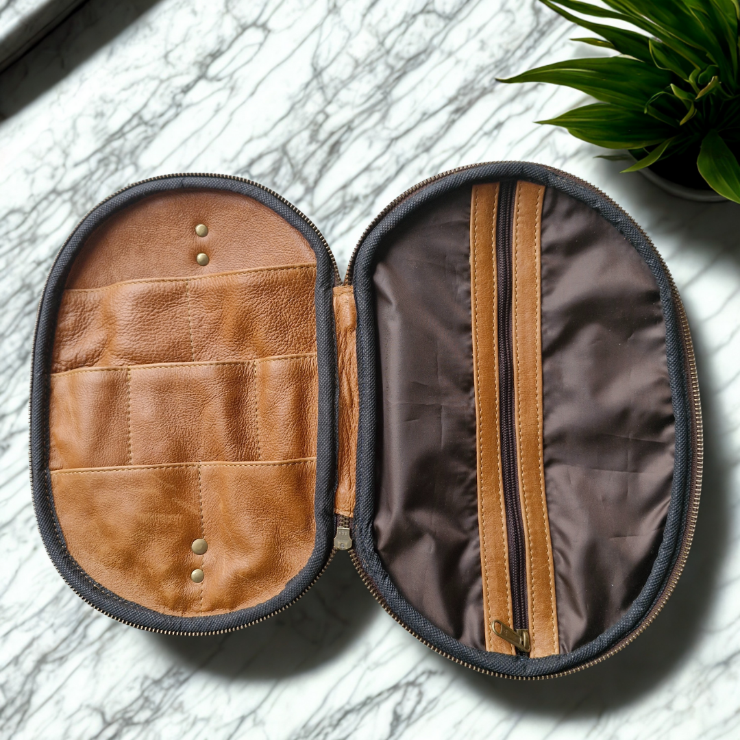 Riverstone Carry-All | Leather Vanity & Cosmetics Case